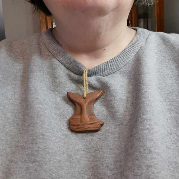 PEI Red Clay Pottery Handcrafted Whale Tail Ornament - Picture 11 of 11